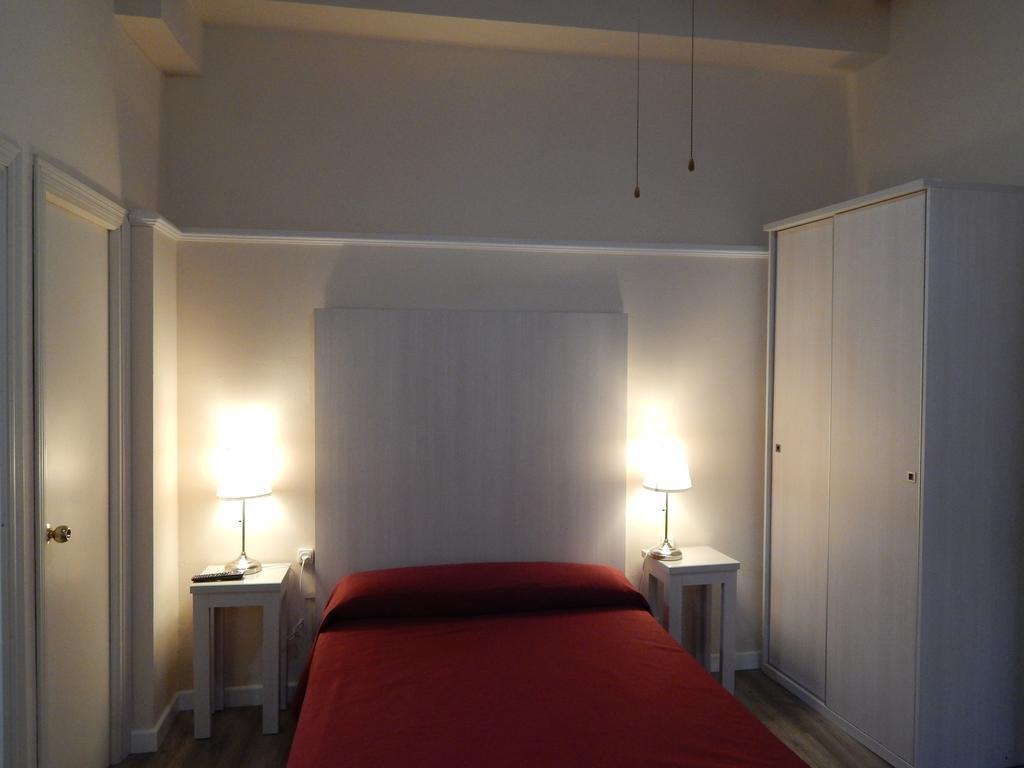 Hospederia Marques Hotel กาดิซ ภายนอก รูปภาพ